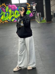 coach delhoum chaima front picture gym